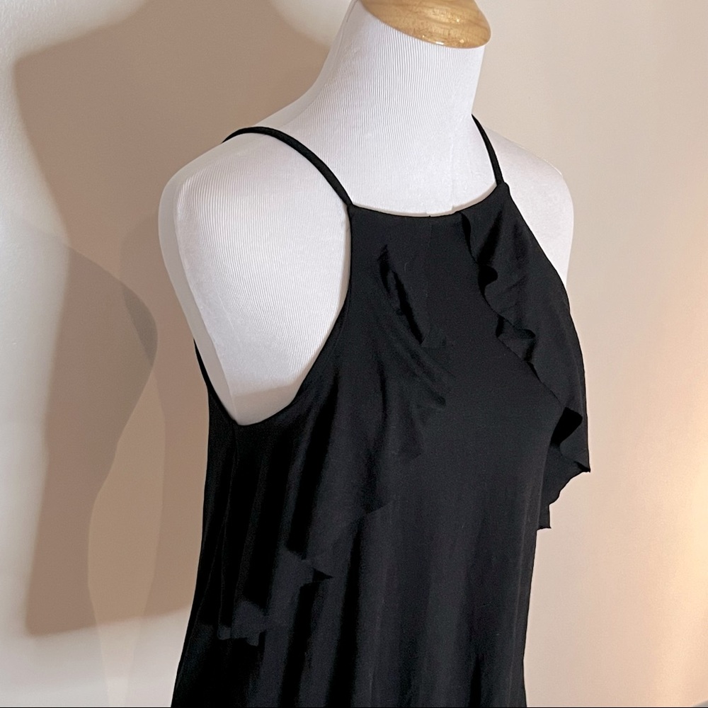 🚨Express Ruffle Tank🚨